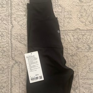 NWT LULULEMON ALIGN 25 inch- black size 4